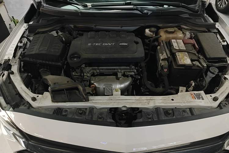 Used Chevrolet Monza 2022 320 Automatic Enjoyment Sunroof Version Engine Bay