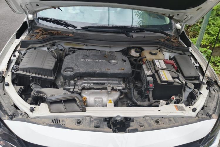 Used Chevrolet Monza 2022 320 Automatic Enjoyment Sunroof Version Engine Bay