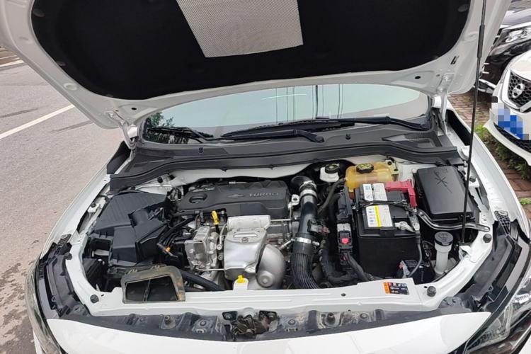 Used Chevrolet Monza 2022 Light Hybrid RS 330T Automatic Comfort Edition Engine Bay
