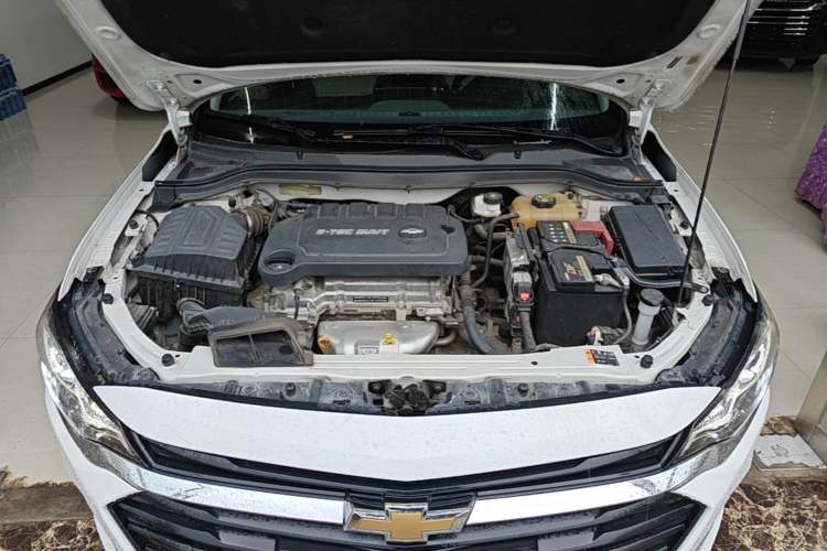Used Chevrolet Monza 2022 320 Automatic Enjoyment Sunroof Version Engine Bay