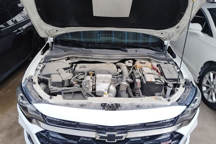 Used Chevrolet Monza 2022 Light Hybrid RS 330T Automatic Comfort Edition Engine Bay