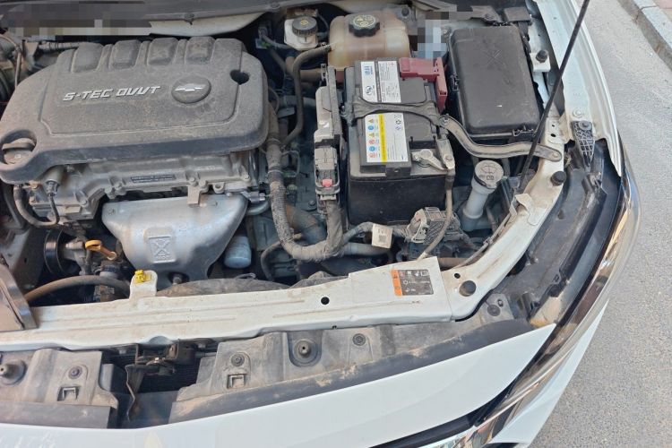 Used Chevrolet Monza 2022 320 Automatic Enjoyment Sunroof Version Engine Bay Left