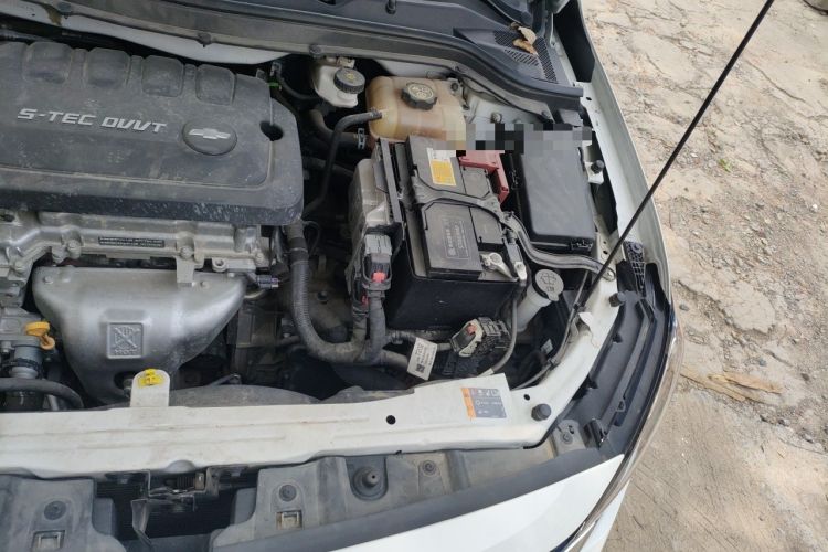 Used Chevrolet Monza 2022 320 Automatic Enjoyment Sunroof Version Engine Bay Left