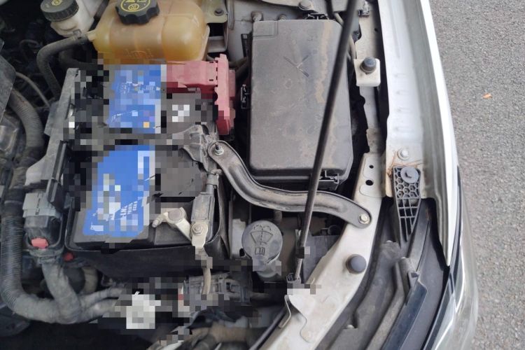 Used Chevrolet Monza 2022 320 Automatic Enjoyment Sunroof Version Engine Bay Left