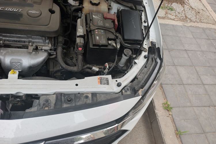 Used Chevrolet Monza 2022 320 Automatic Enjoyment Sunroof Version Engine Bay Left