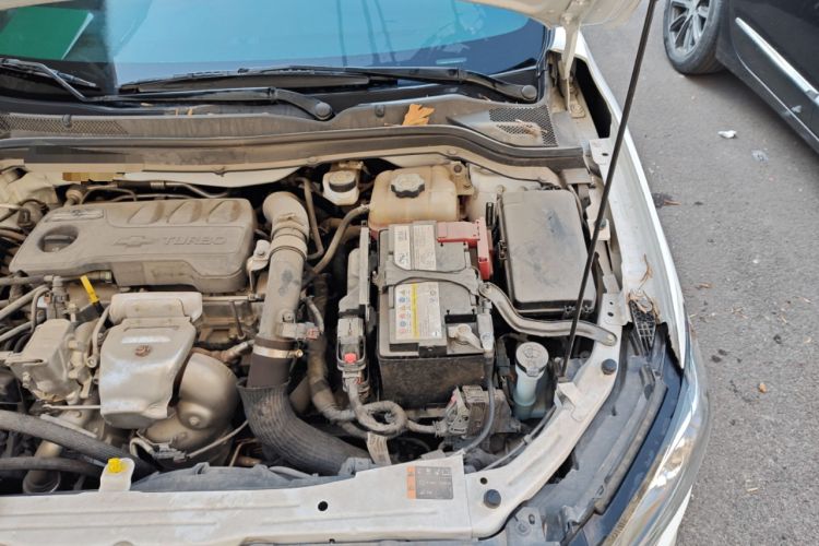 Used Chevrolet Monza 2022 Light Hybrid RS 330T Automatic Comfort Edition Engine Bay Left