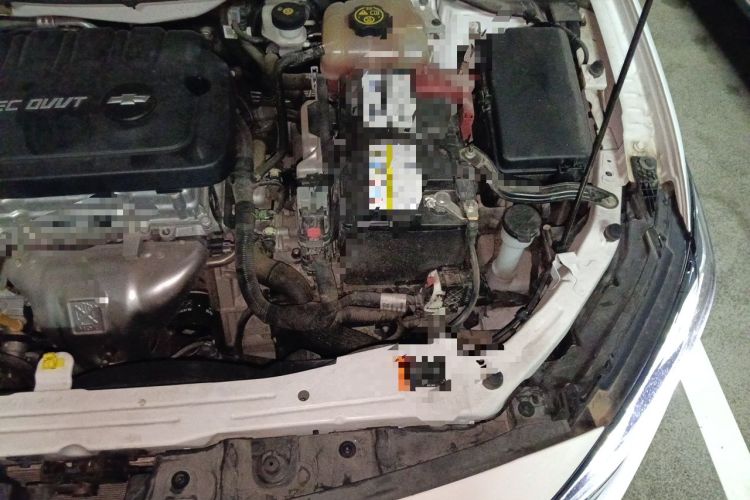 Used Chevrolet Monza 2022 320 Automatic Enjoyment Sunroof Version Engine Bay Left