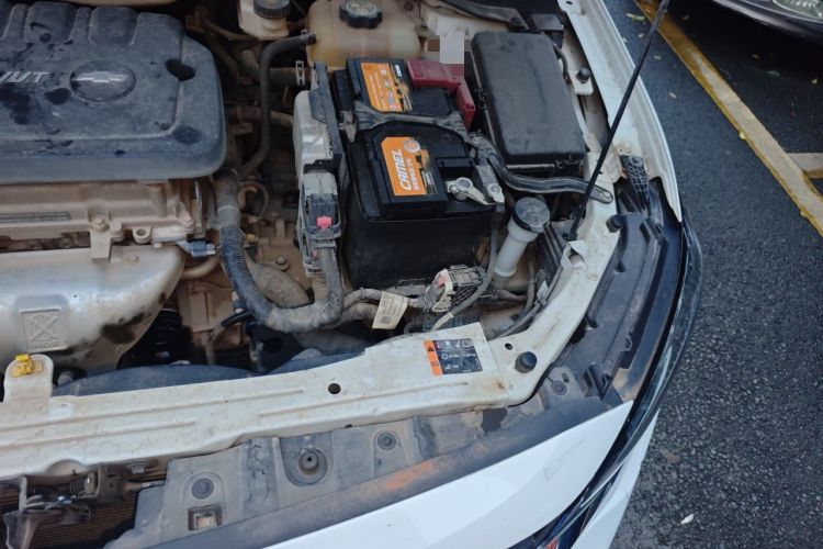 Used Chevrolet Monza 2022 320 Automatic Enjoyment Sunroof Version Engine Bay Left