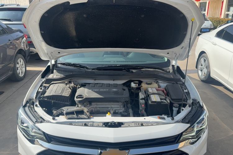 Used Chevrolet Monza 2022 320 Automatic Enjoyment Sunroof Version Engine Bay