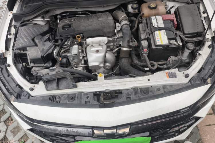 Used Chevrolet Monza 2022 Light Hybrid RS 330T Automatic Comfort Edition Engine Bay