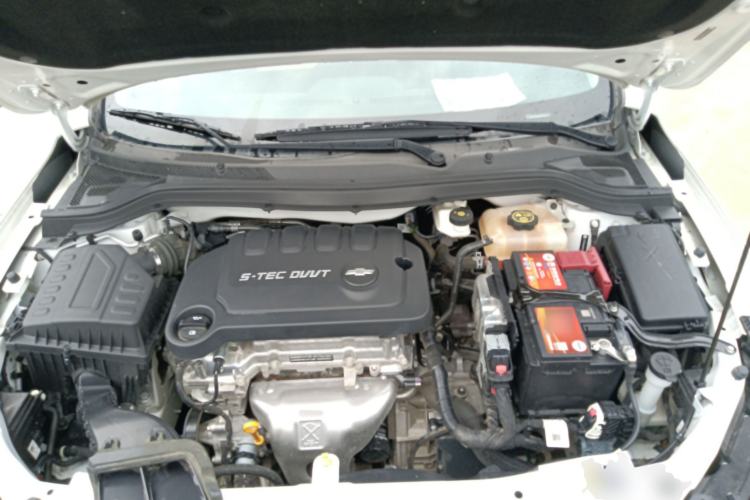 Used Chevrolet Monza 2022 320 Automatic Enjoyment Edition Engine Bay