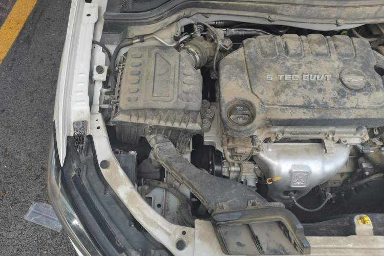 Used Chevrolet Monza 2022 320 Automatic Enjoyment Sunroof Version Engine Bay Right