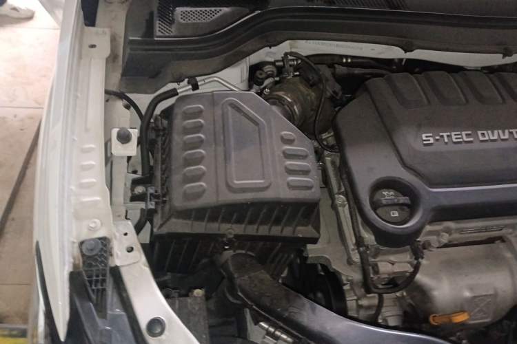 Used Chevrolet Monza 2022 320 Automatic Enjoyment Sunroof Version Engine Bay Right