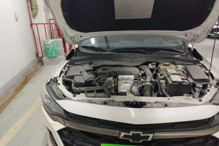 Used Chevrolet Monza 2022 Light Hybrid RS 330T Automatic Comfort Edition Engine Bay Right