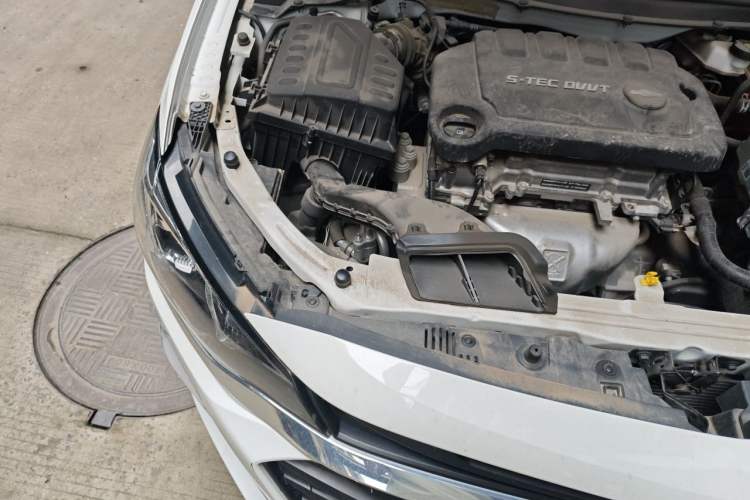 Used Chevrolet Monza 2022 320 Automatic Enjoyment Edition Engine Bay Right