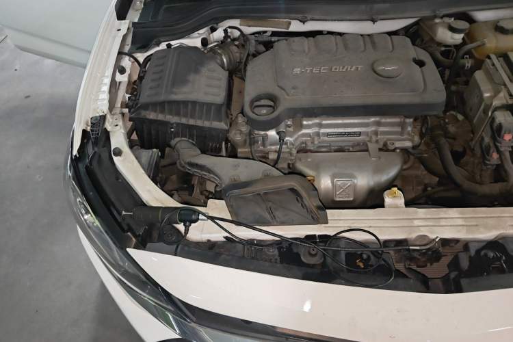 Used Chevrolet Monza 2022 320 Automatic Enjoyment Sunroof Version Engine Bay Right