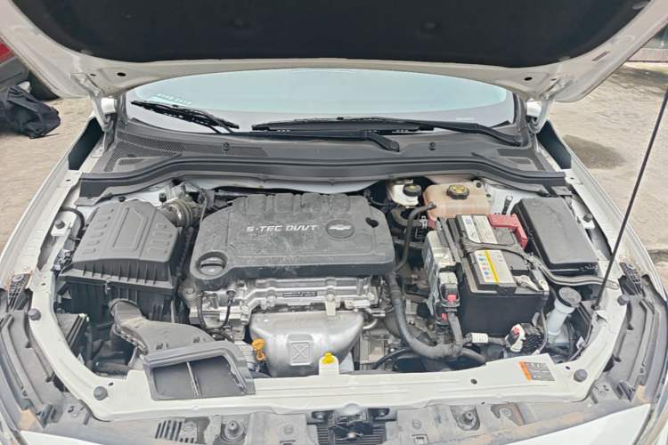 Used Chevrolet Monza 2022 320 Automatic Enjoyment Edition Engine Bay