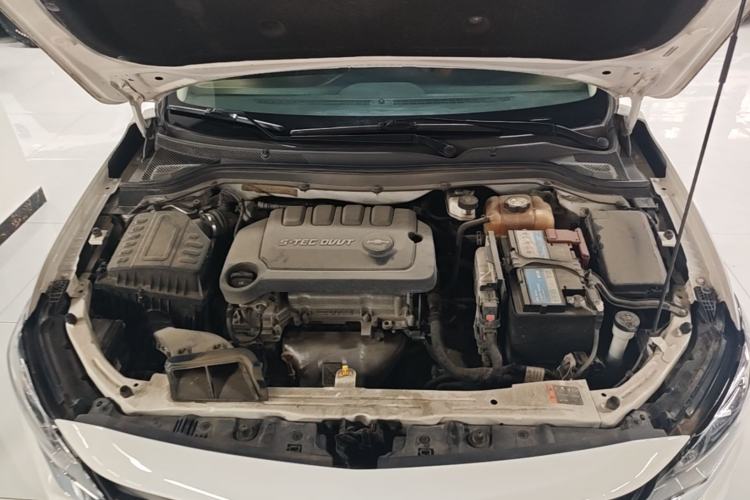 Used Chevrolet Monza 2022 320 Automatic Enjoyment Sunroof Version Engine Bay
