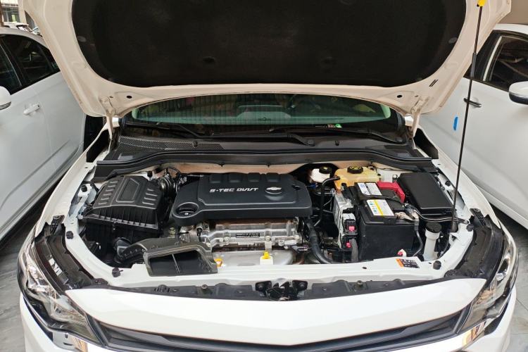 Used Chevrolet Monza 2022 320 Automatic Enjoyment Sunroof Version Engine Bay