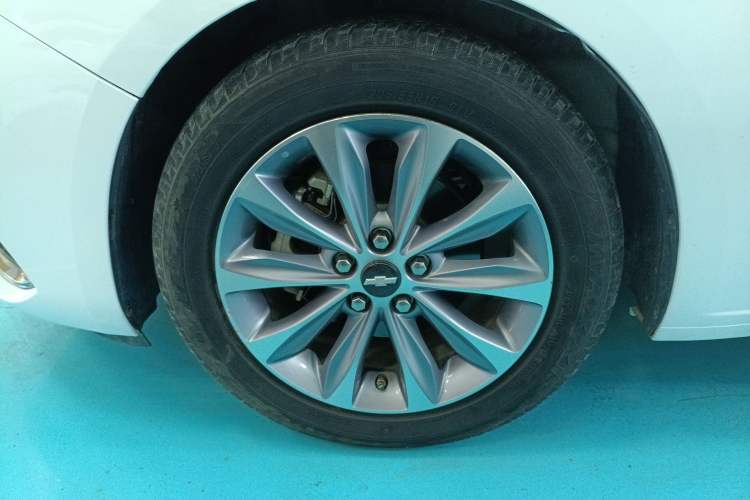 Used Chevrolet Monza 2022 320 Automatic Enjoyment Sunroof Version Exterior 4