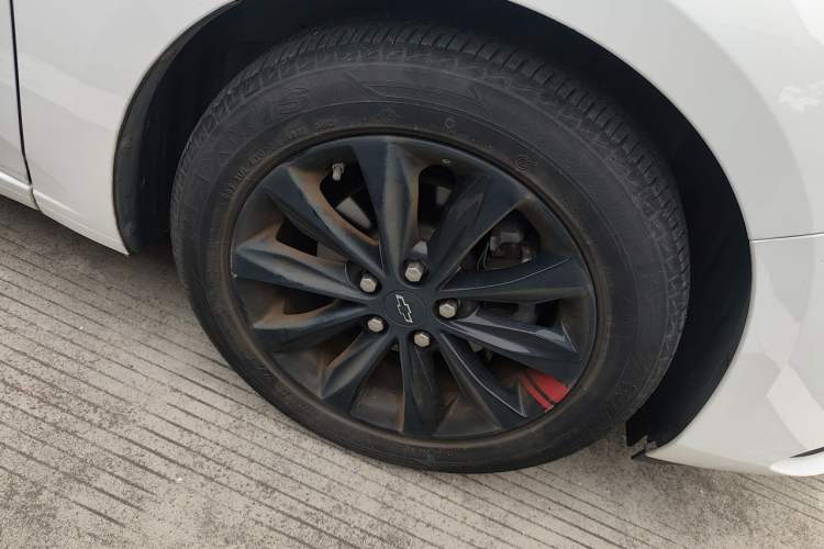 Used Chevrolet Monza 2022 Light Hybrid Redline 320T Dual-Clutch Thrilling Edition Exterior 7