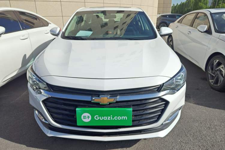 Used Chevrolet Monza 2022 320 Automatic Enjoyment Sunroof Version Front