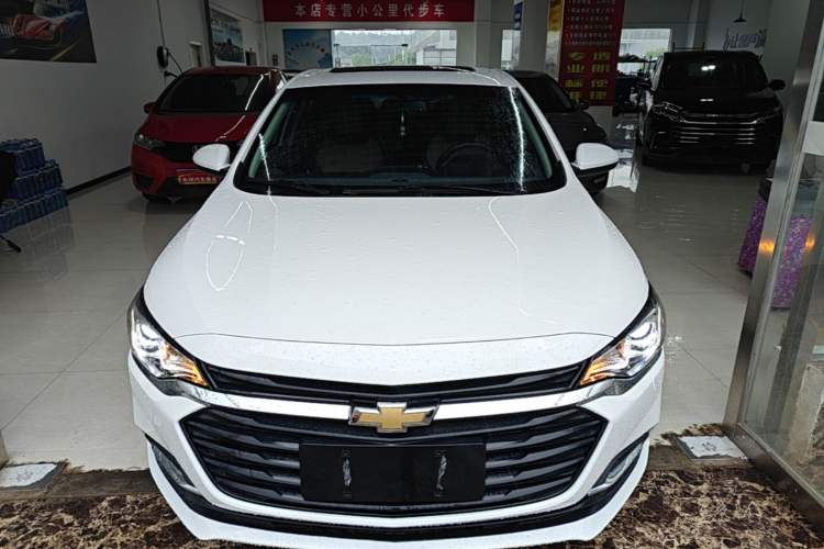 Used Chevrolet Monza 2022 320 Automatic Enjoyment Sunroof Version Front