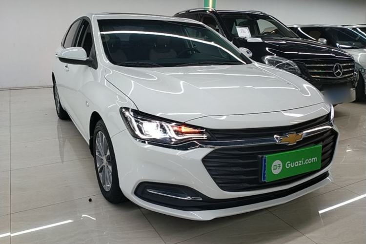 Used Chevrolet Monza 2022 320 Automatic Enjoyment Sunroof Version Front Right 45 Deg