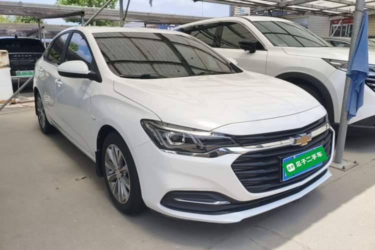 Used Chevrolet Monza 2022 320 Automatic Enjoyment Sunroof Version Front Right 45 Deg