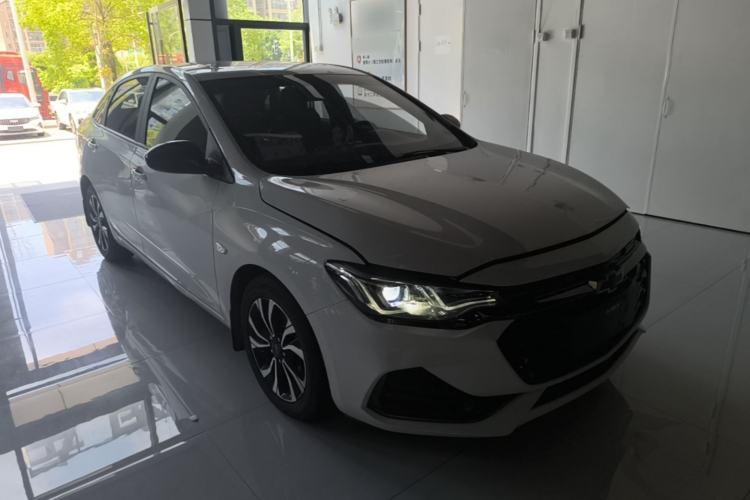 Used Chevrolet Monza 2022 Light Hybrid RS 330T Automatic Comfort Edition Front Right 45 Deg