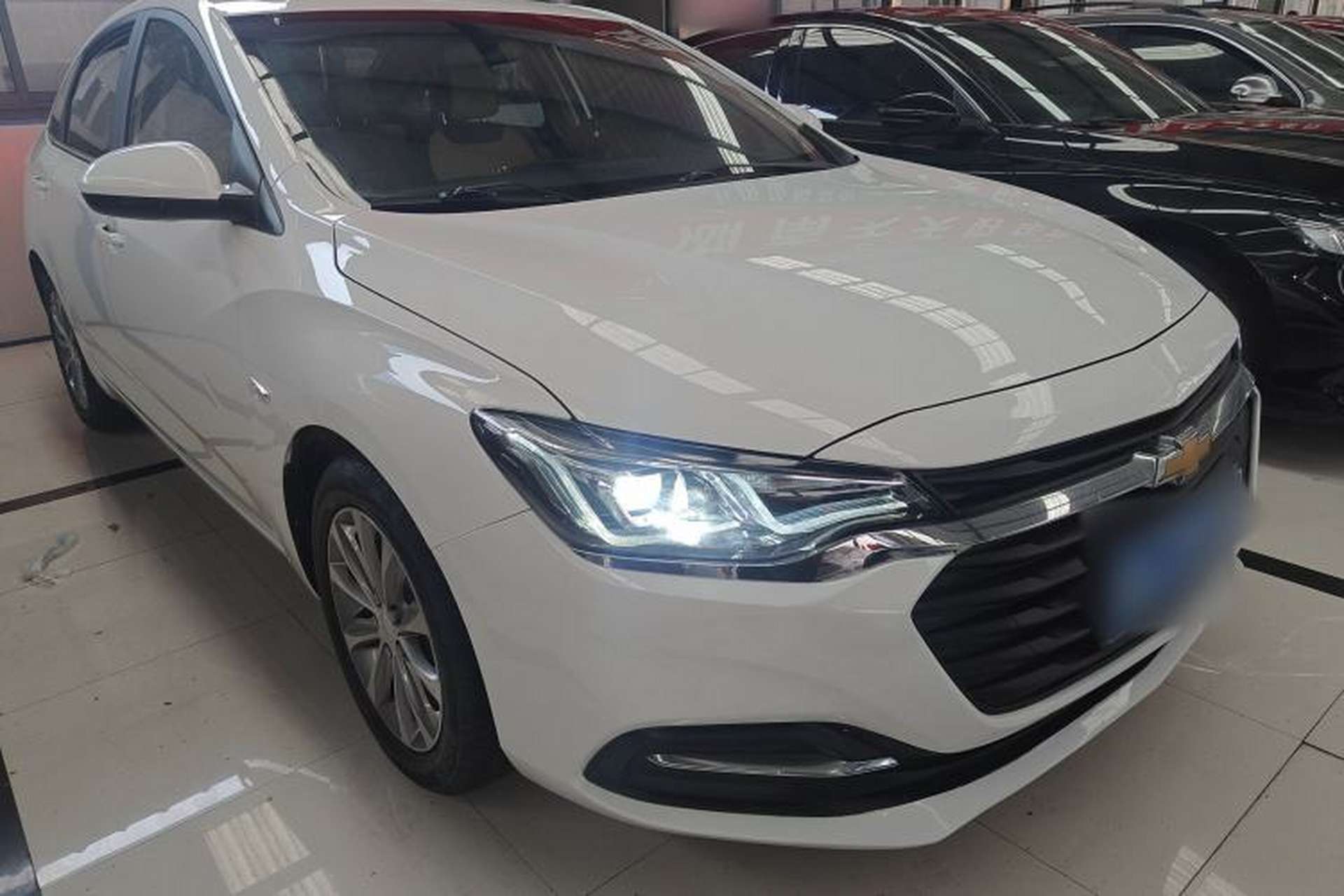 Used Chevrolet Monza 2022 320 Automatic Enjoyment Sunroof Version Front Right 45 Deg