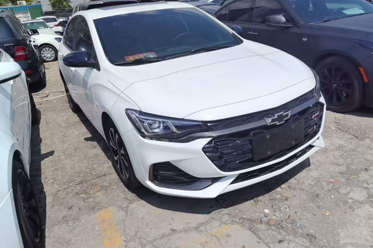 Used Chevrolet Monza 2022 Light Hybrid RS 330T Automatic Comfort Edition Front Right 45 Deg