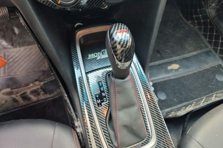 Used Chevrolet Monza 2022 Light Hybrid RS 330T Automatic Comfort Edition Gear Lever