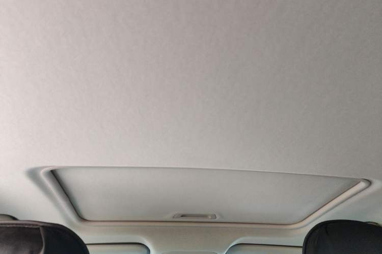 Used Chevrolet Monza 2022 320 Automatic Enjoyment Sunroof Version Headliner