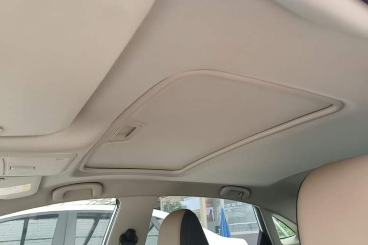 Used Chevrolet Monza 2022 320 Automatic Enjoyment Sunroof Version Headliner