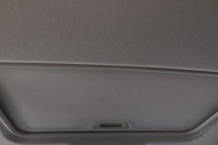 Used Chevrolet Monza 2022 Light Hybrid Redline 320T Dual-Clutch Thrilling Edition Headliner