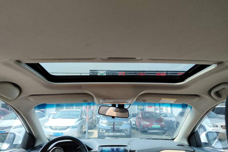 Used Chevrolet Monza 2022 320 Automatic Enjoyment Sunroof Version Headliner