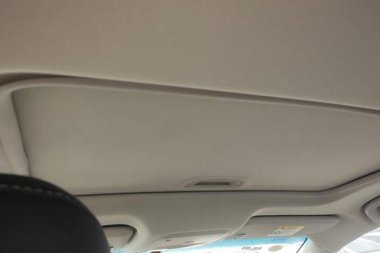 Used Chevrolet Monza 2022 320 Automatic Enjoyment Sunroof Version Headliner