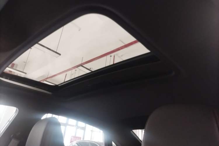 Used Chevrolet Monza 2022 Light Hybrid RS 330T Automatic Comfort Edition Headliner
