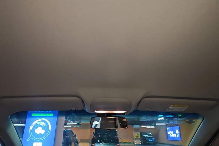 Used Chevrolet Monza 2022 320 Automatic Enjoyment Edition Headliner