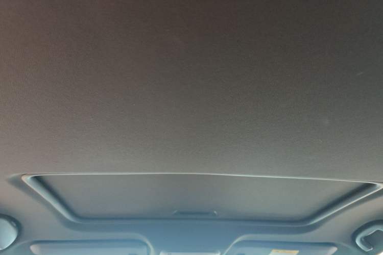 Used Chevrolet Monza 2022 Light Hybrid RS 330T Automatic Comfort Edition Headliner