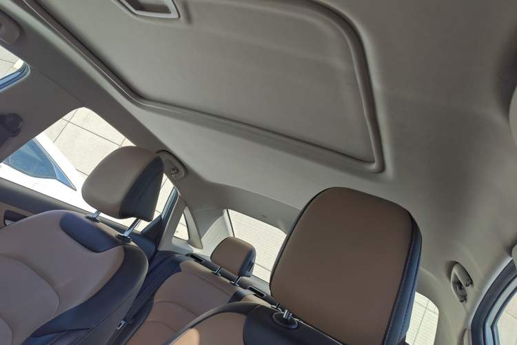 Used Chevrolet Monza 2022 320 Automatic Enjoyment Sunroof Version Headliner