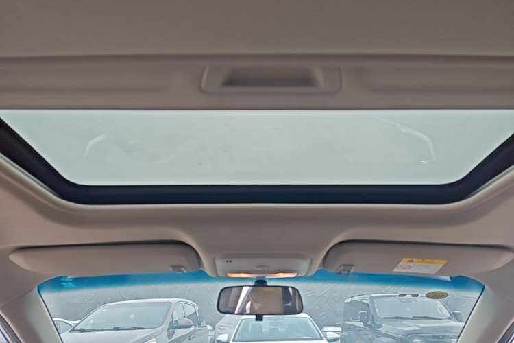 Used Chevrolet Monza 2022 320 Automatic Enjoyment Sunroof Version Headliner