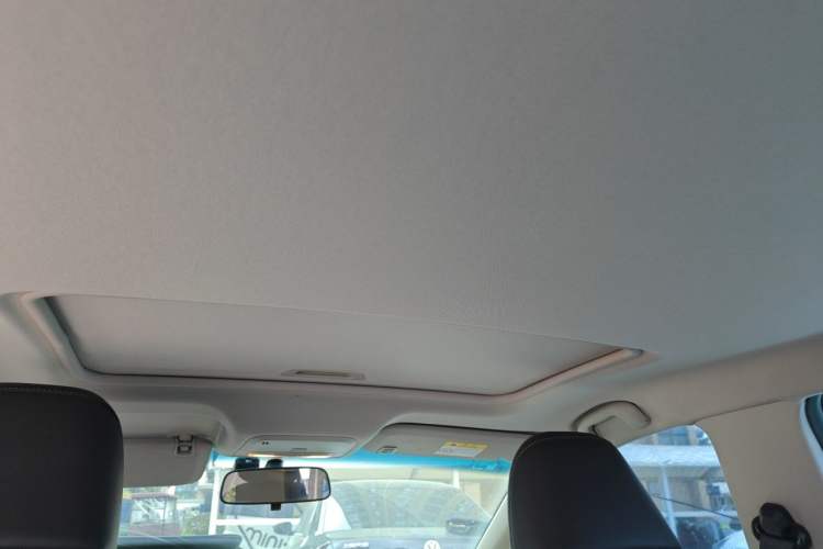 Used Chevrolet Monza 2022 320 Automatic Enjoyment Sunroof Version Headliner