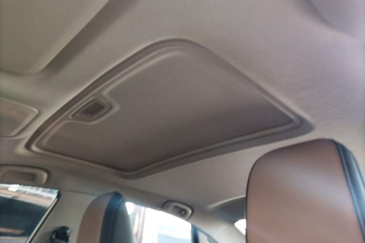 Used Chevrolet Monza 2022 320 Automatic Enjoyment Sunroof Version Headliner