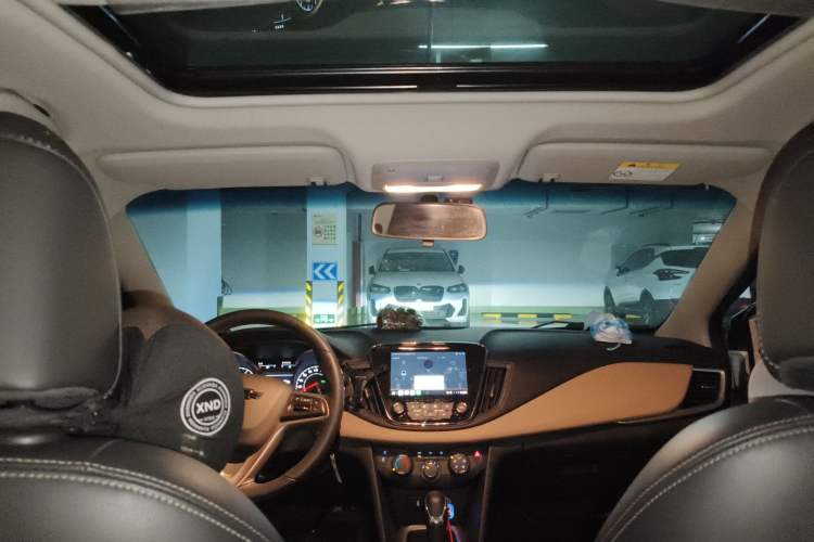Used Chevrolet Monza 2022 320 Automatic Enjoyment Sunroof Version Headliner