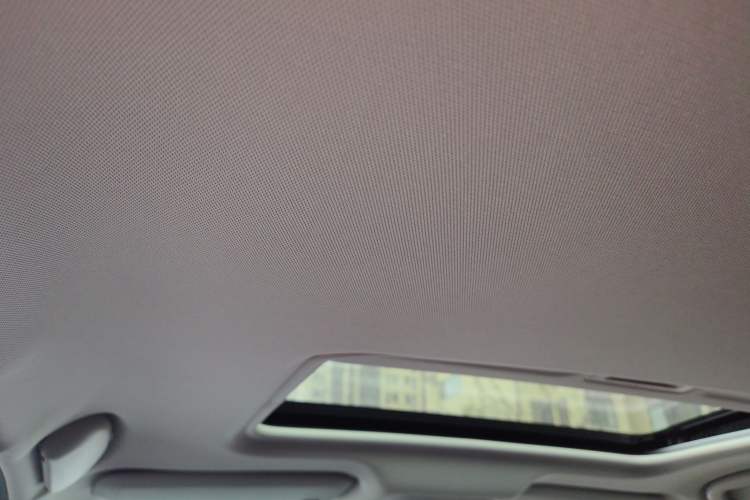 Used Chevrolet Monza 2022 320 Automatic Enjoyment Sunroof Version Headliner
