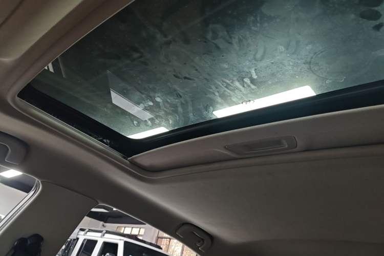 Used Chevrolet Monza 2022 320 Automatic Enjoyment Sunroof Version Headliner