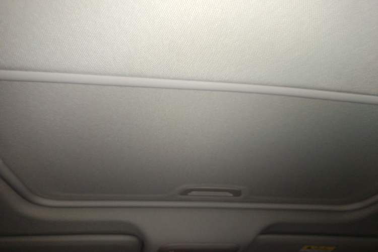 Used Chevrolet Monza 2022 320 Automatic Enjoyment Sunroof Version Headliner