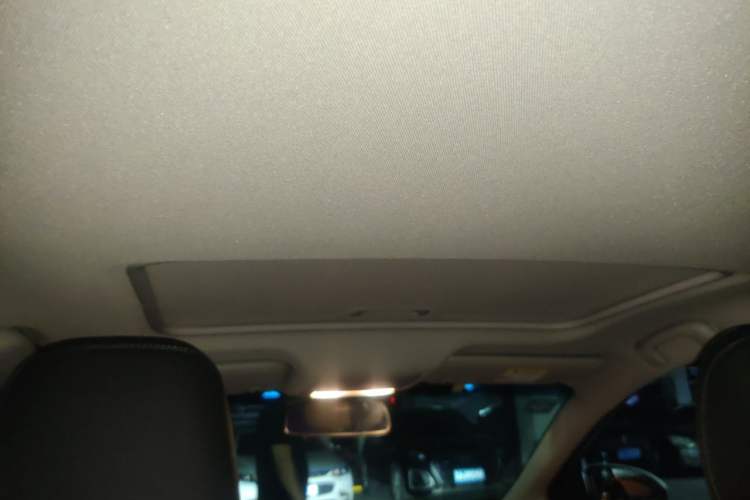 Used Chevrolet Monza 2022 320 Automatic Enjoyment Sunroof Version Headliner